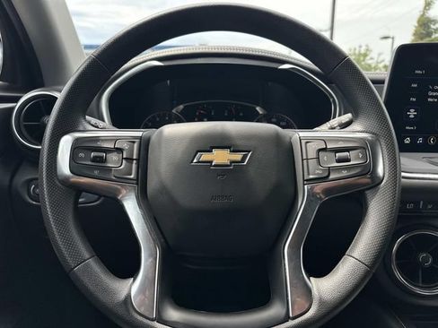 Used 2024 Chevrolet Blazer LT w/ Convenience Package FWD image 19