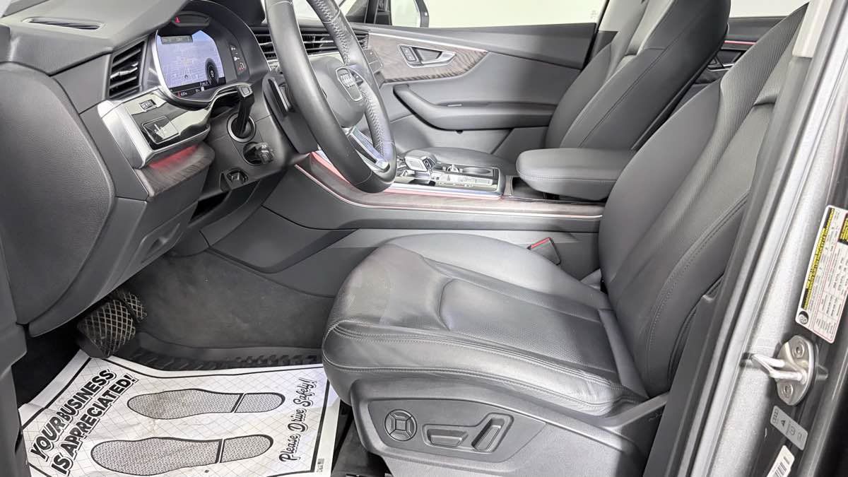 Used 2020 Audi Q7 3.0T Prestige w/ Prestige Package AWD/4WD image 15