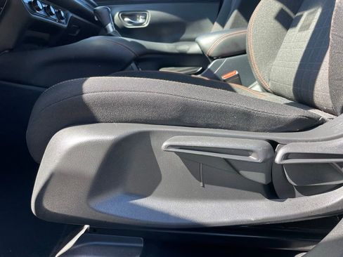 Used 2023 Honda HR-V Sport image 24