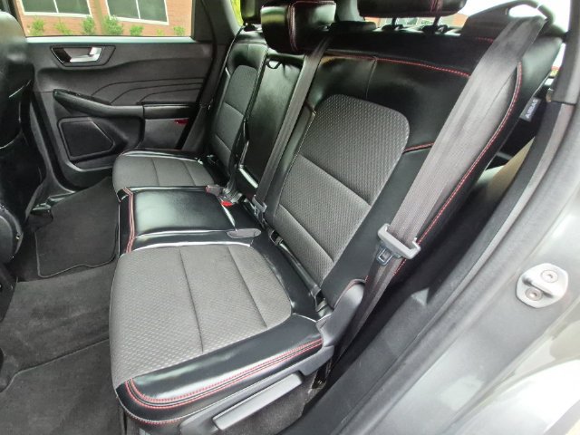 Used 2025 Ford Escape ST-Line FWD image 28