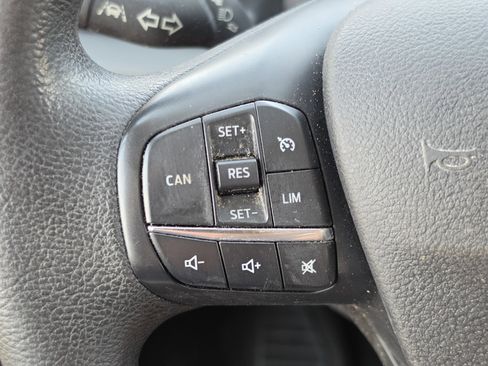 Used 2021 Ford Transit 350 XLT image 18