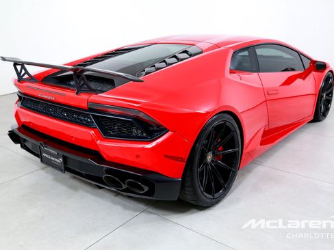 Used 2016 Lamborghini Huracan LP 580-2 RWD image 8