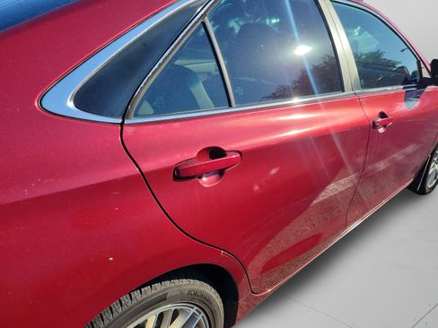 Used 2016 Toyota Camry LE FWD image 17