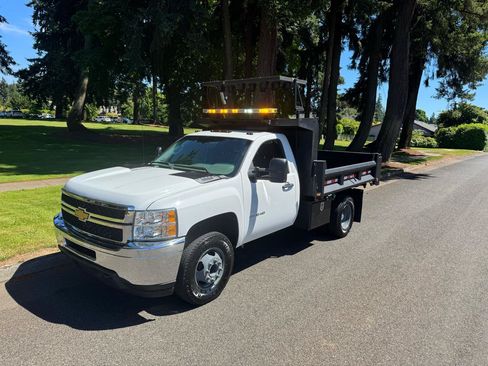 Used 2012 Chevrolet Silverado 3500 W/T RWD image 17