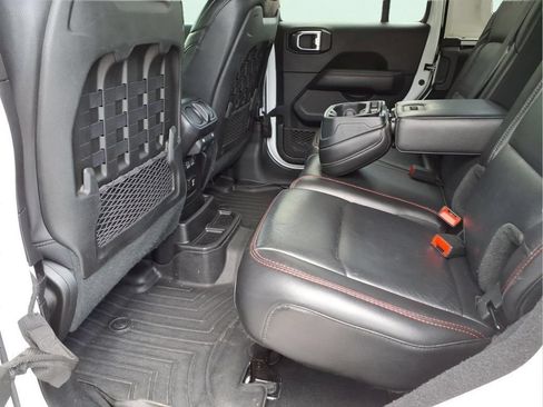 Used 2020 Jeep Wrangler Unlimited Rubicon AWD/4WD image 17