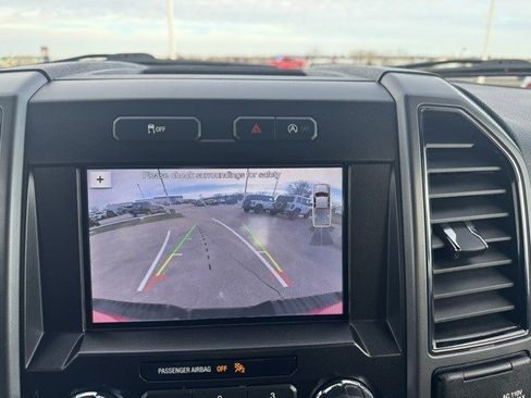 Used 2019 Ford F150 XLT w/ Equipment Group 302A Luxury image 19