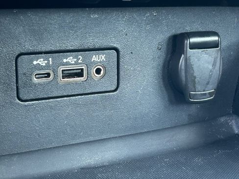 Used 2021 Nissan Altima 2.5 SV FWD image 15