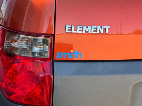 Used 2004 Honda Element EX image 26