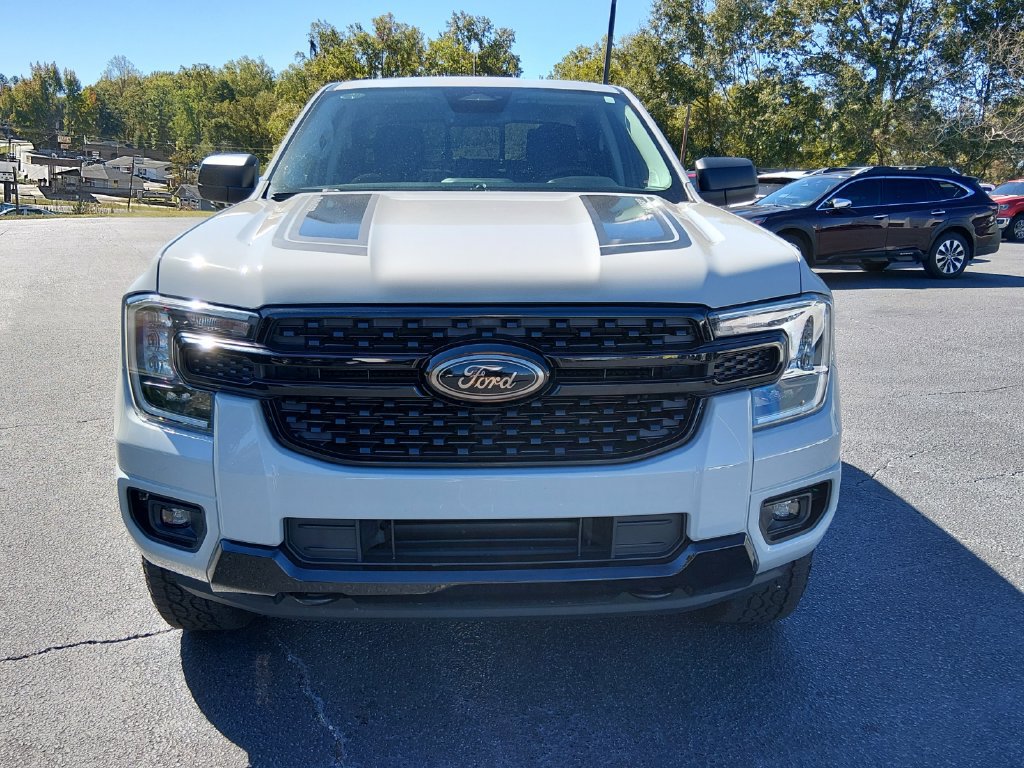 Used 2026 Ford Ranger XLT w/ Black Appearance Package AWD/4WD image 9