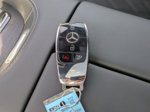 New 2026 Mercedes-Benz Maybach GLS 600 4MATIC image 31