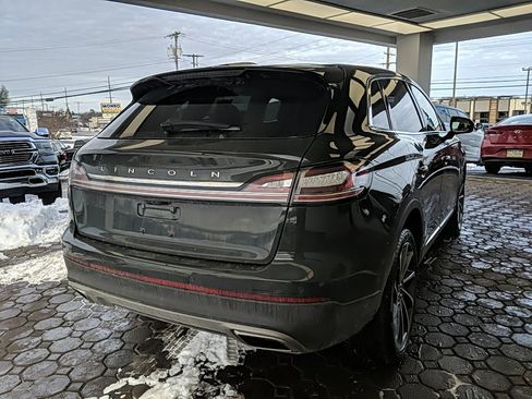 Certified 2022 Lincoln Nautilus Reserve w/ Equipment Group 201A image 5