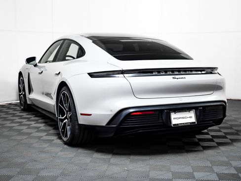 Certified 2023 Porsche Taycan image 3