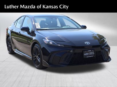Used 2025 Toyota Camry SE