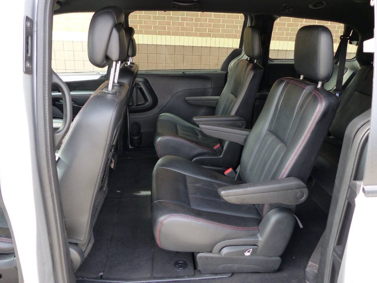 Used 2019 Dodge Grand Caravan GT FWD image 34