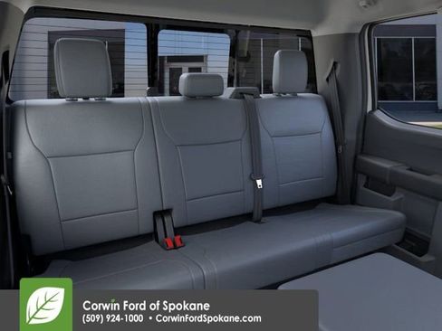 New 2025 Ford F550 4x4 Supercab Super Duty image 11