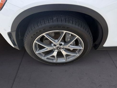 Used 2022 Mercedes-Benz GLC 300 4MATIC Coupe image 14