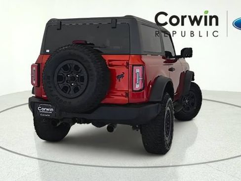 Used 2023 Ford Bronco Wildtrak AWD/4WD image 5