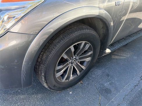 Used 2018 Nissan Armada SL w/ Moonroof Package image 4