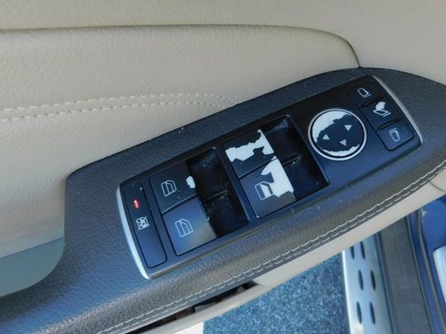 Used 2015 Mercedes-Benz ML 350 4MATIC image 22