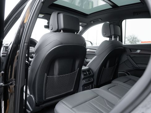 Certified 2025 Audi Q5 2.0T Premium Plus w/ Premium Plus Package image 28