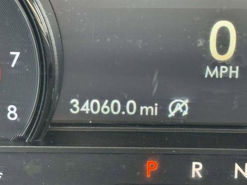 Used 2022 Lincoln Corsair Standard w/ Equipment Group 101A image 13