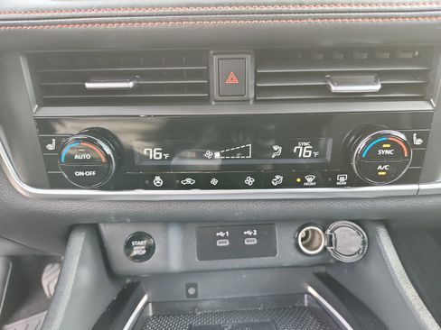 Used 2025 Nissan Rogue SV w/ Rock Creek Premium Package image 16