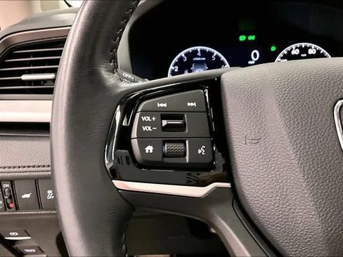 Used 2025 Honda Odyssey EX-L image 27