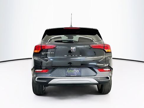 Used 2025 Buick Encore GX Preferred AWD/4WD image 7
