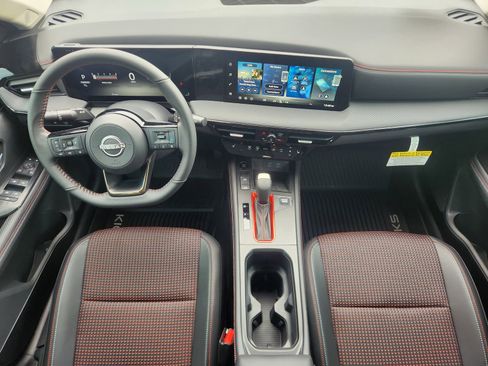New 2026 Nissan Kicks SR FWD image 22