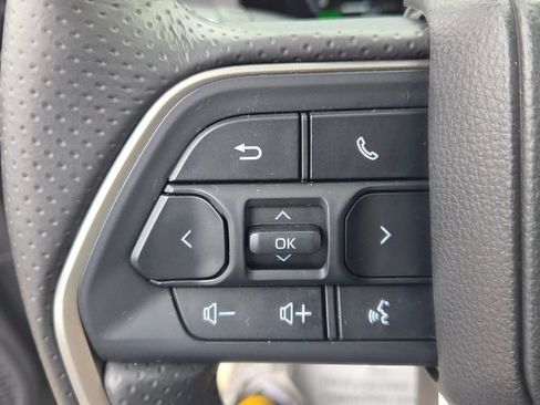 Used 2026 Toyota 4Runner TRD Off-Road Premium AWD/4WD image 24