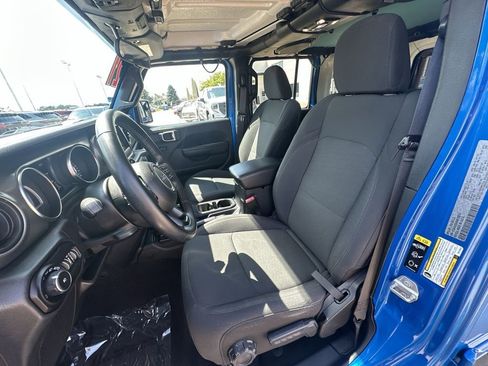 Used 2021 Jeep Wrangler Unlimited Sport image 19