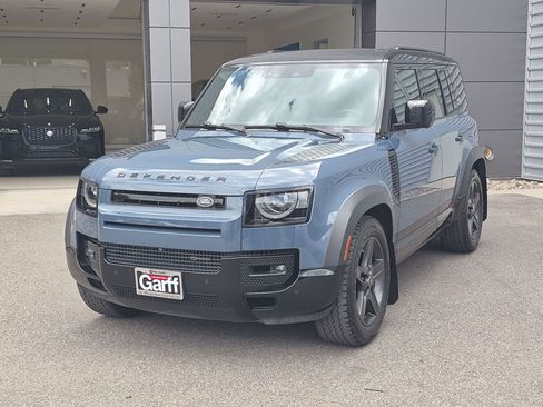 Used 2023 Land Rover Defender 110 X-Dynamic SE AWD/4WD image 8