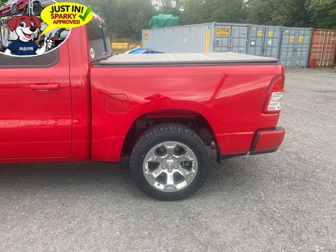 Used 2019 RAM 1500 Big Horn AWD/4WD image 8