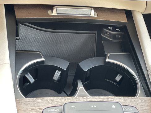 Used 2022 Mercedes-Benz GLS 450 4MATIC image 36