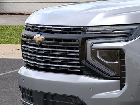 New 2026 Chevrolet Suburban High Country image 15