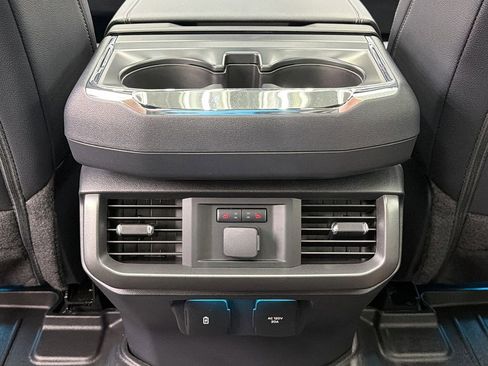 Used 2025 Ford F150 Lariat w/ Equipment Group 502A High AWD/4WD image 37