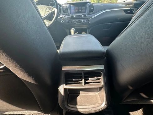 Used 2016 Chevrolet Impala LTZ image 30