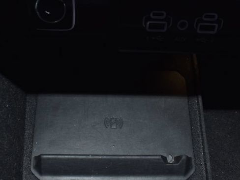 Used 2024 Jeep Wagoneer Series II AWD/4WD image 96
