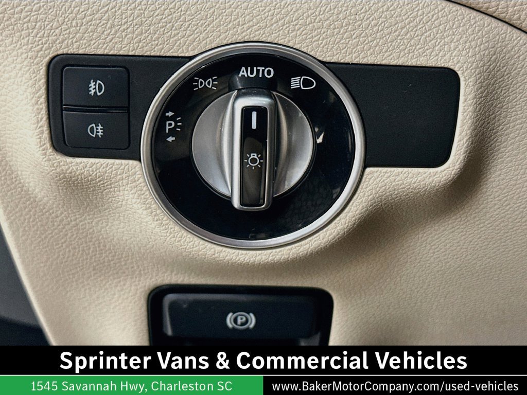 Certified 2018 Mercedes-Benz GLA 250 4MATIC image 11