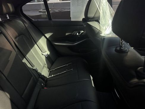 Used 2023 BMW 330i Sedan w/ Convenience Package image 7
