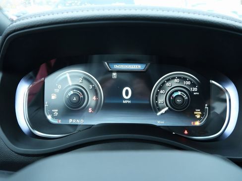 Used 2025 RAM 2500 Laramie image 6