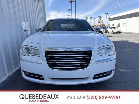 Used 2014 Chrysler 300 Uptown Edition w/ Quick Order Package 22M image 6