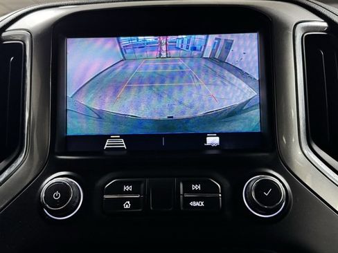 Used 2021 Chevrolet Silverado 1500 RST image 16