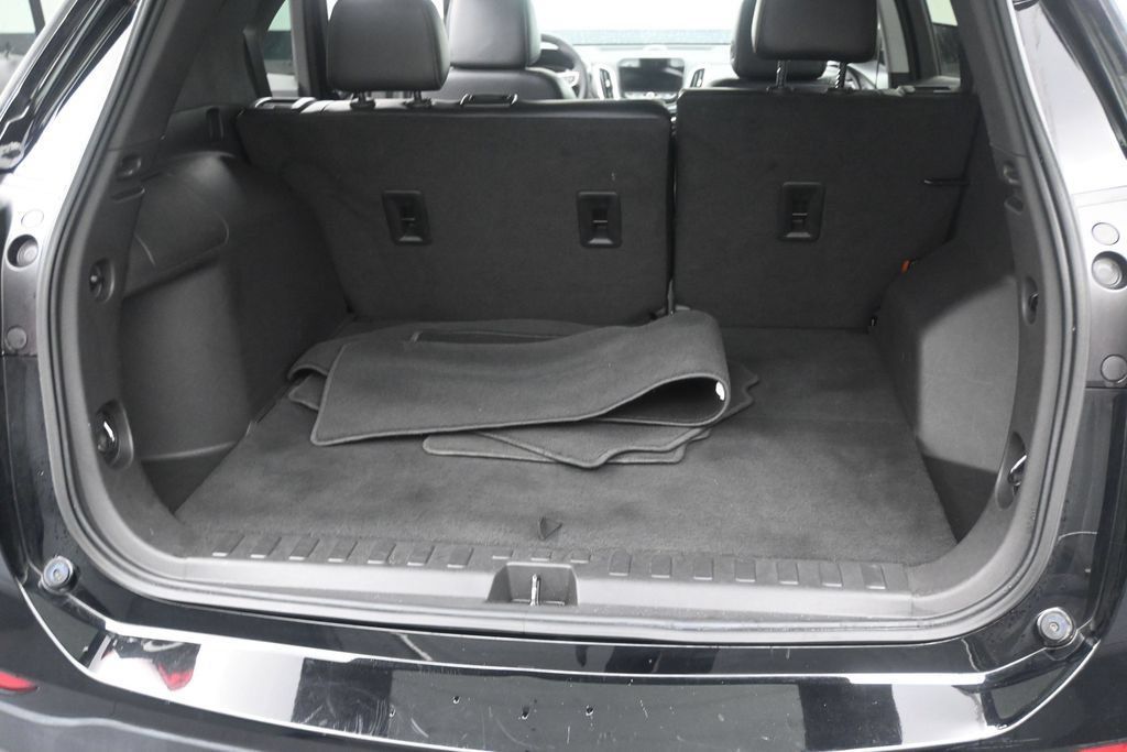 Used 2023 Chevrolet Equinox Premier FWD image 14