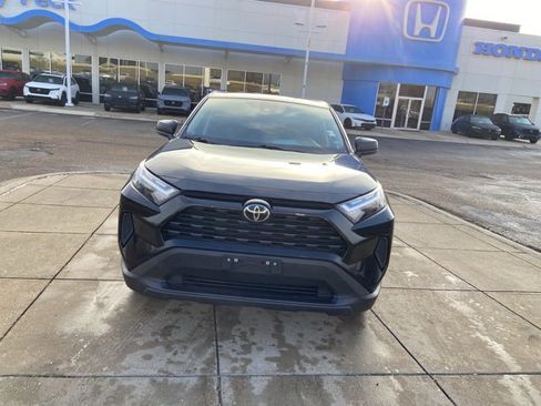 Used 2024 Toyota RAV4 LE image 3