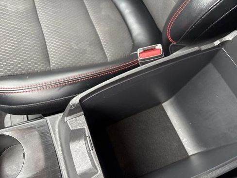 Used 2024 Ford Escape ST-Line image 28