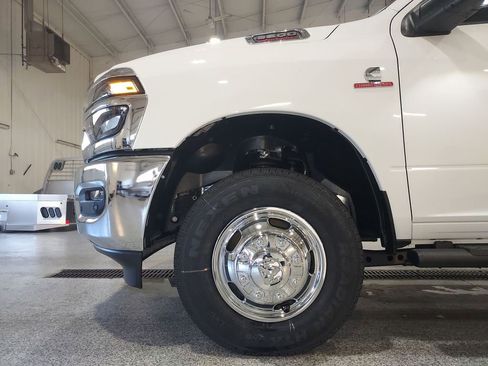 New 2026 RAM 3500 Tradesman AWD/4WD image 16