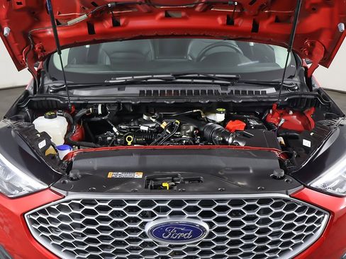 Used 2024 Ford Edge SEL w/ Convenience Package image 17