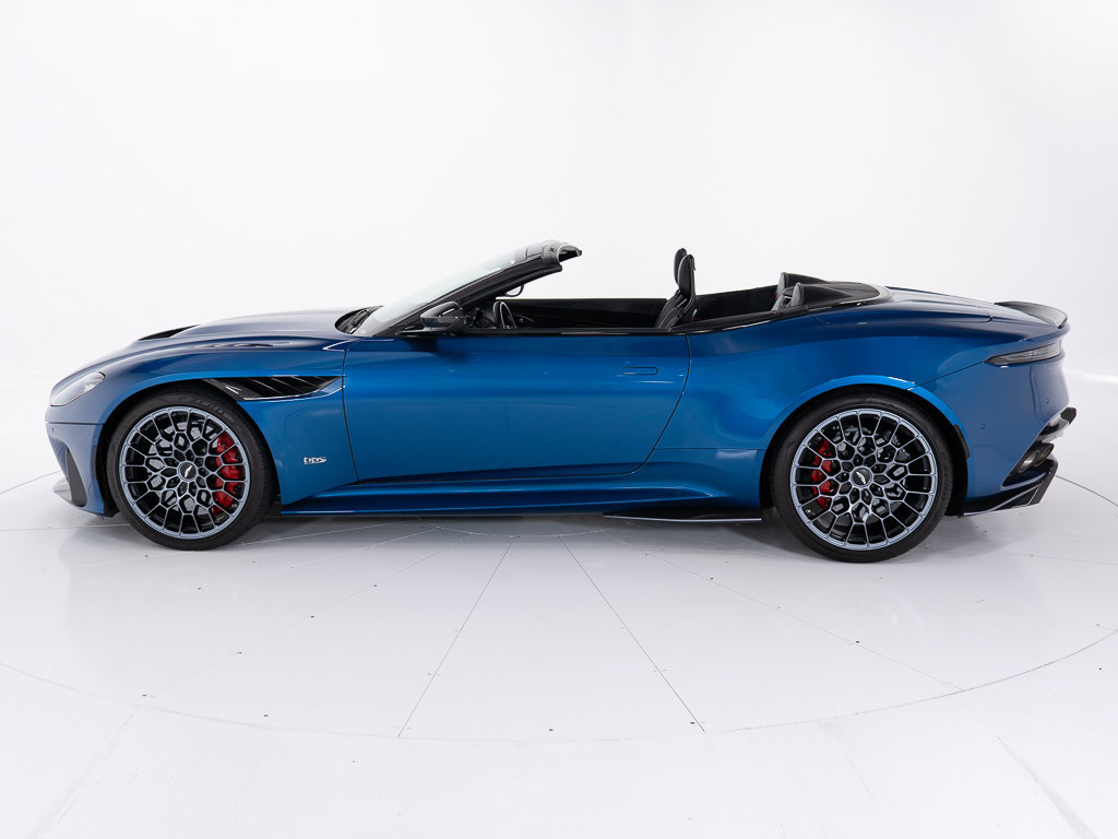 Used 2023 Aston Martin DBS Superleggera Volante RWD image 2