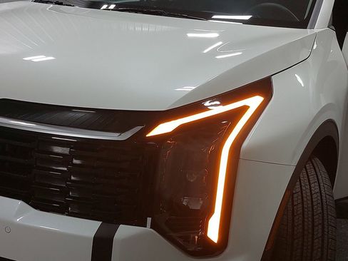 New 2026 Kia Sportage S image 30